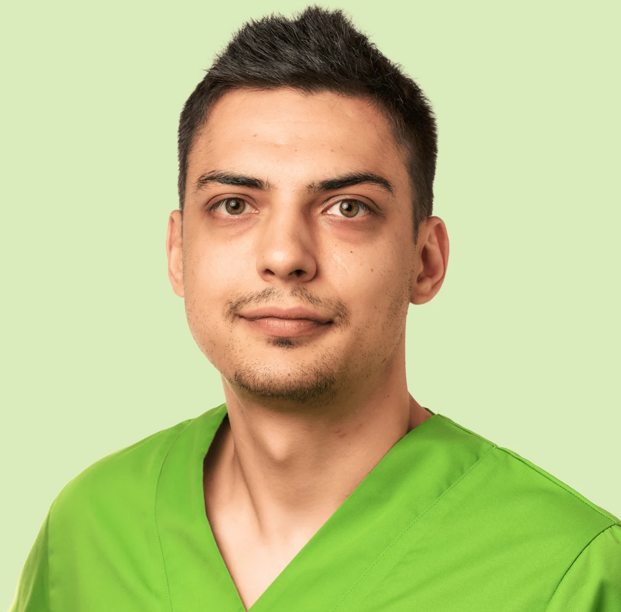 Cyprien assistant qualifié, Dr Bajanescu 39110