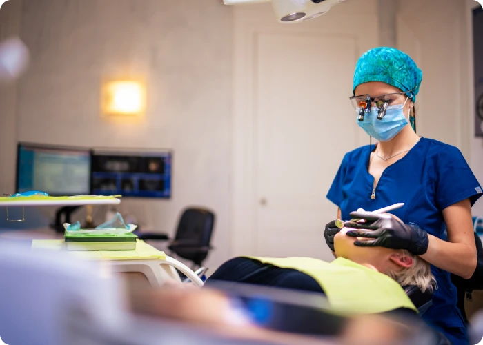 Chirurgien-dentiste Dr Bajanescu à Salins-les-Bains 39110